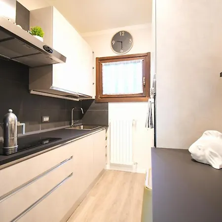 Appartamento Rosaria's Desenzano del Garda